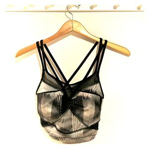 Sports bra/ athletic crop top